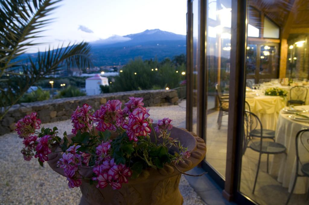 Serra San Biagio Villa Calatabiano Exterior photo